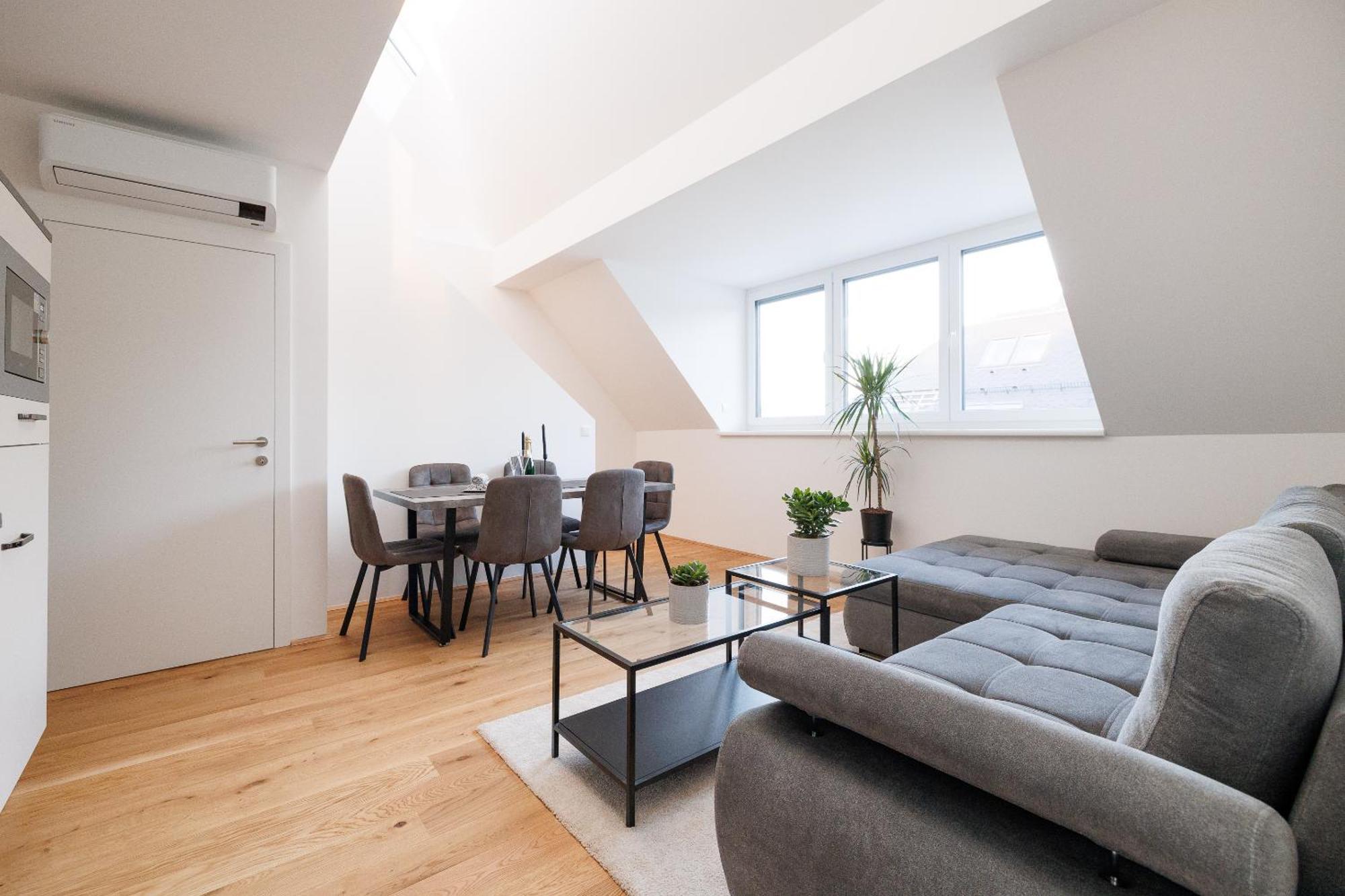 וינה Symphony Apartments 41 - Modern Loft With Terrace And Grill In Central Location מראה חיצוני תמונה